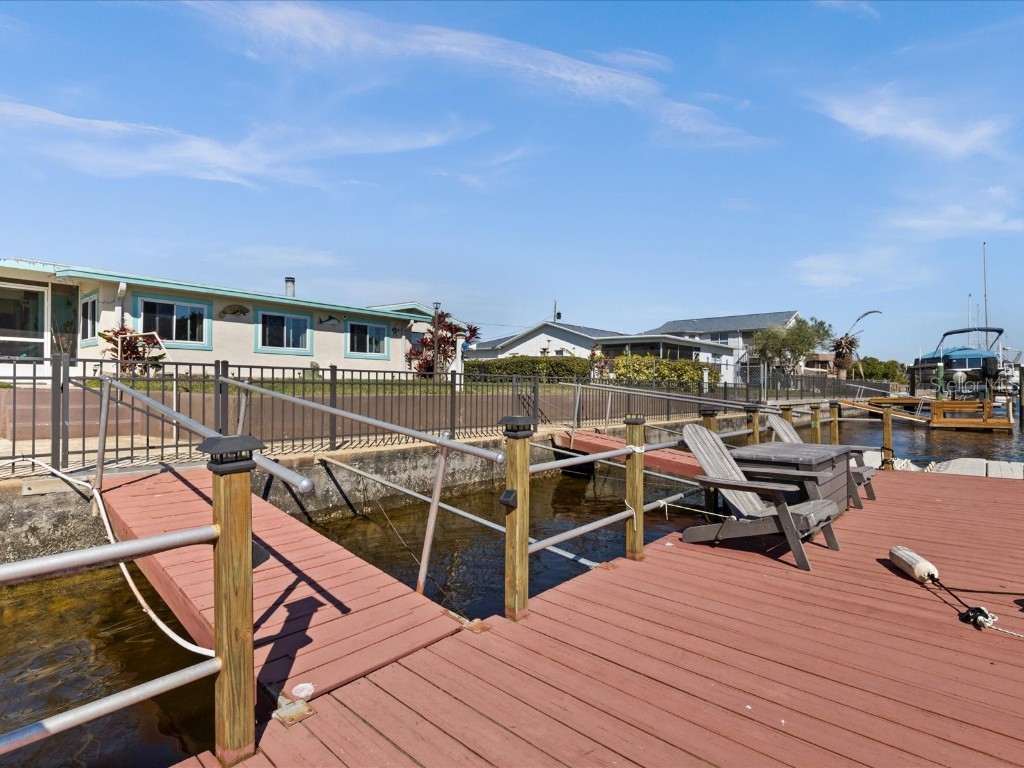 4964 Cedarbrook Lane, Hernando Beach, FL, 34607 MLS W7862222 Edina