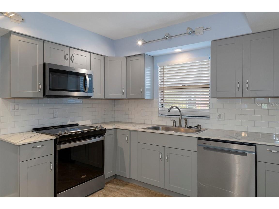 4964 Cedarbrook Lane Hernando Beach FL 34607 W7881819 image7