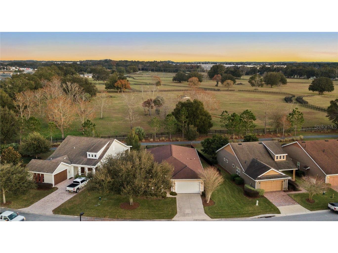 4964 NW 35th Lane Road Ocala FL 34482 V4933843 image1