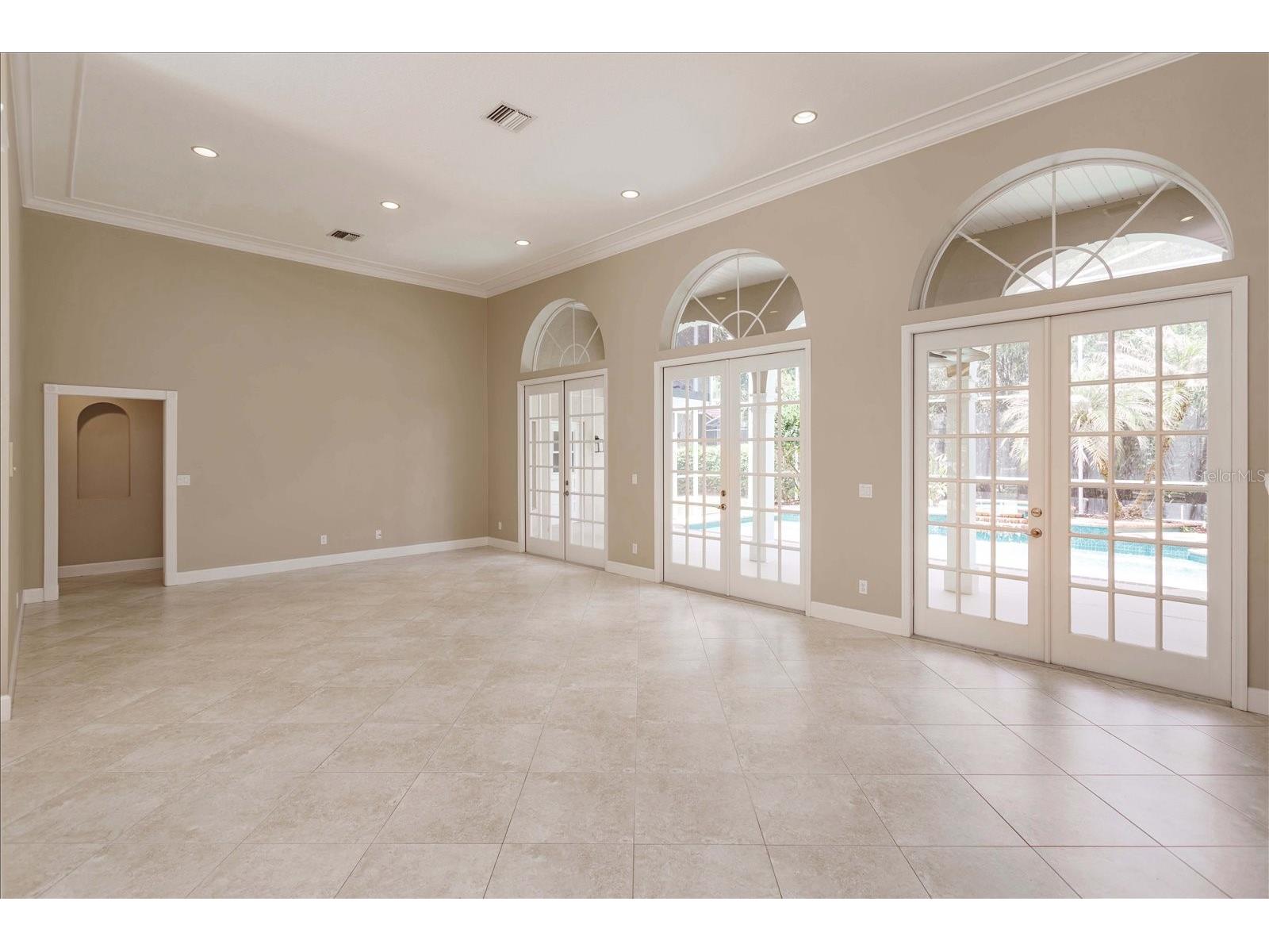 4965 Shoreline Circle Sanford FL 32771 O6408881 image9