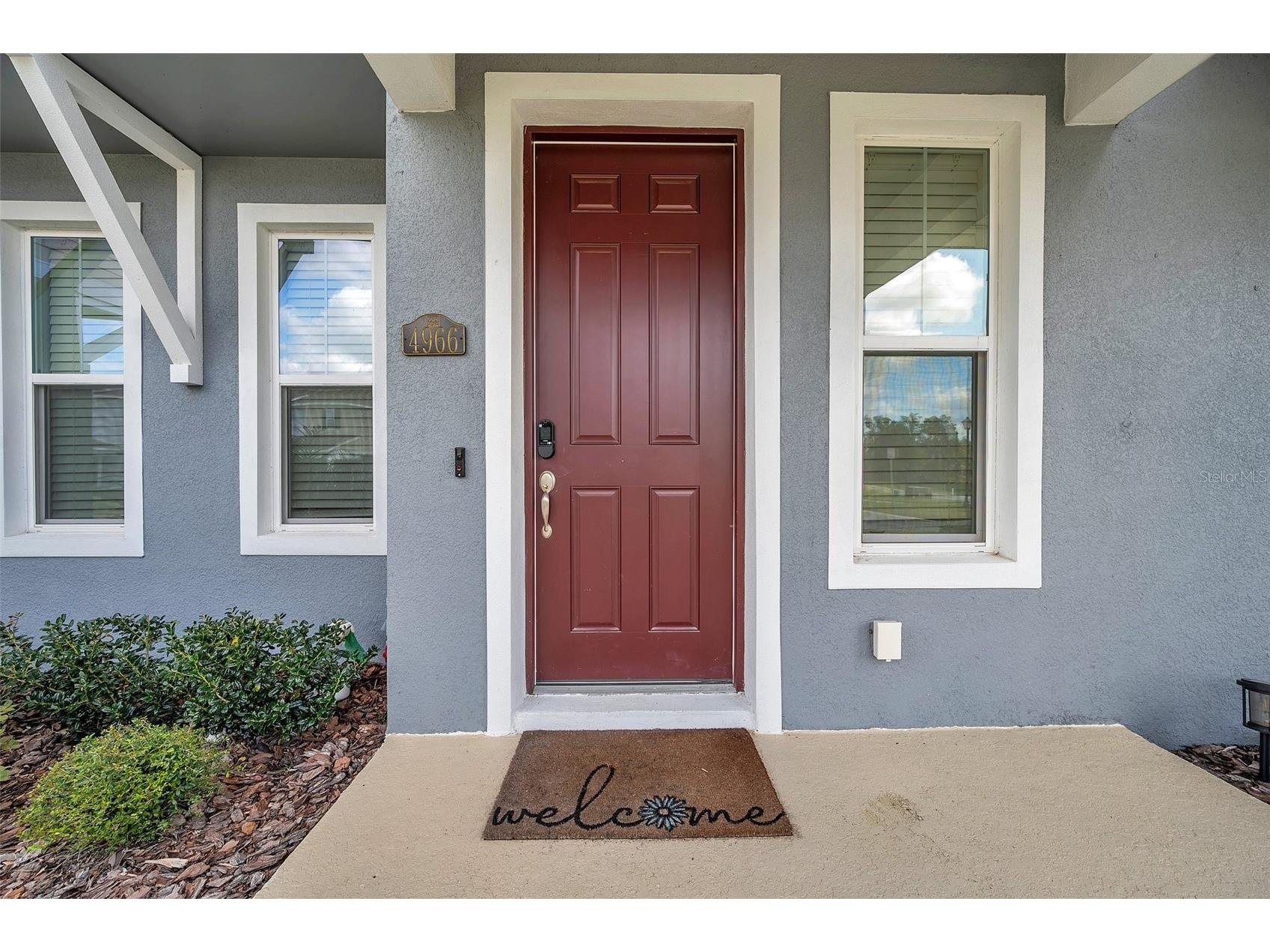 4966 Avalon Park Boulevard Wesley Chapel FL 33545 TB8498283 image1