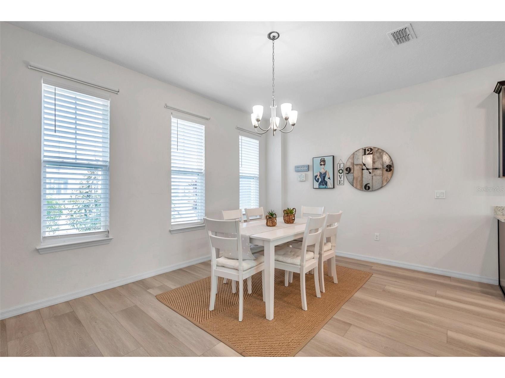 4966 Avalon Park Boulevard Wesley Chapel FL 33545 TB8498283 image23