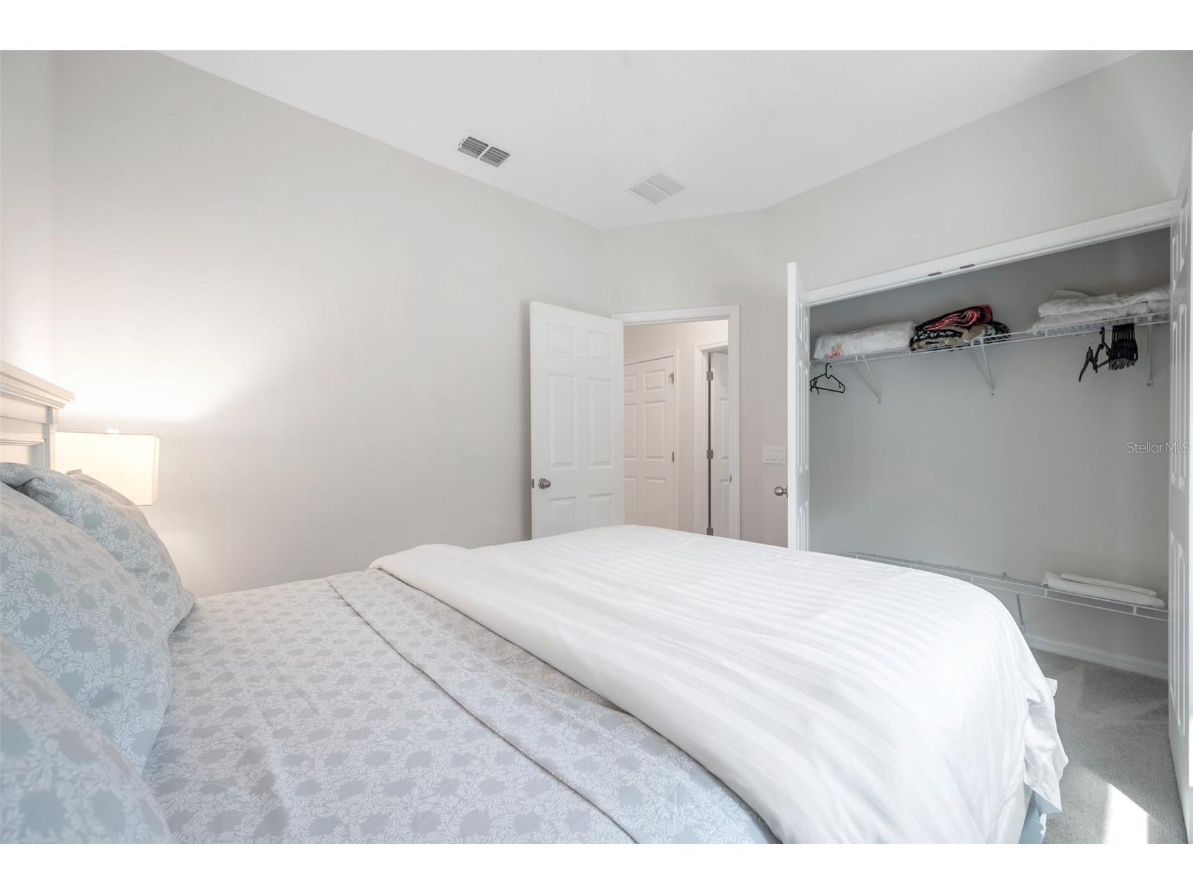 4966 Avalon Park Boulevard Wesley Chapel FL 33545 TB8498283 image42