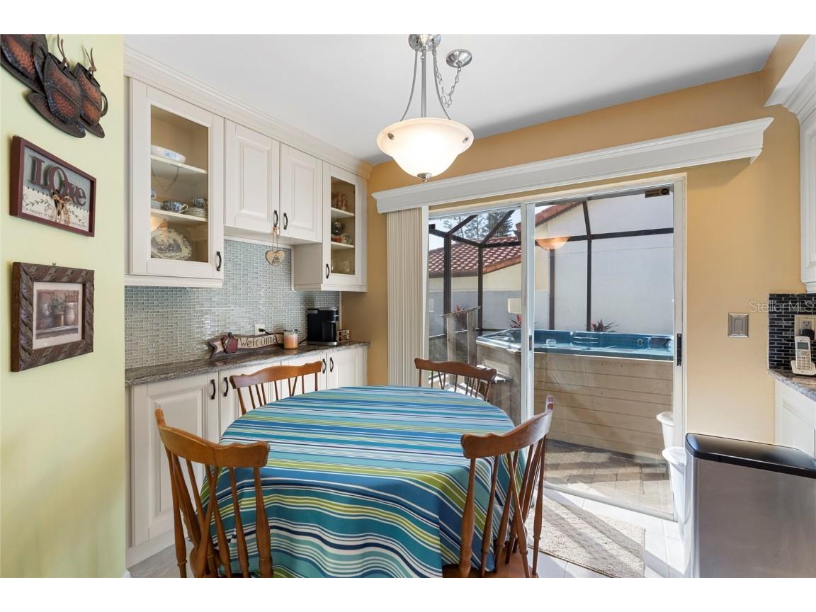 4966 Clubview Court E Bradenton FL 34203 A4671056 image24