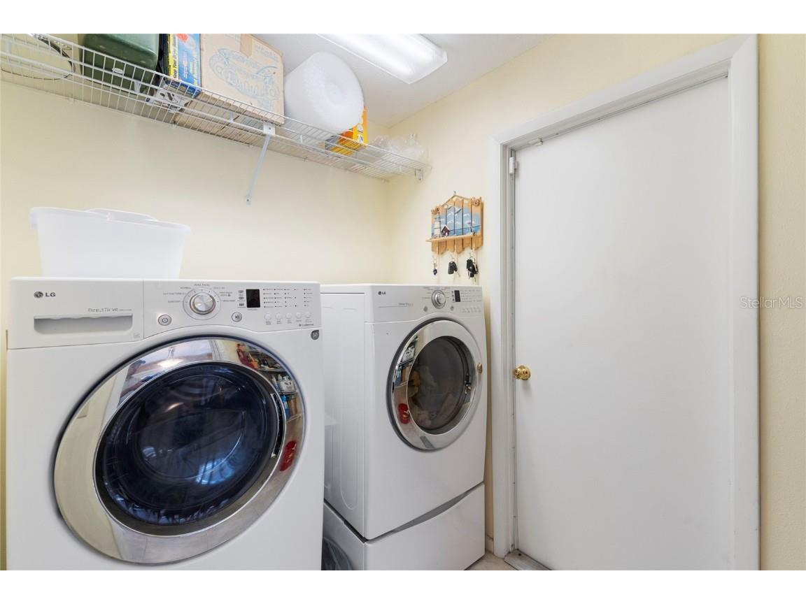 4966 Clubview Court E Bradenton FL 34203 A4671056 image25