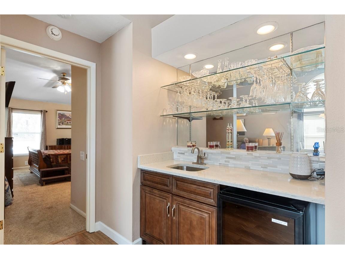 4966 Clubview Court E Bradenton FL 34203 A4671056 image6