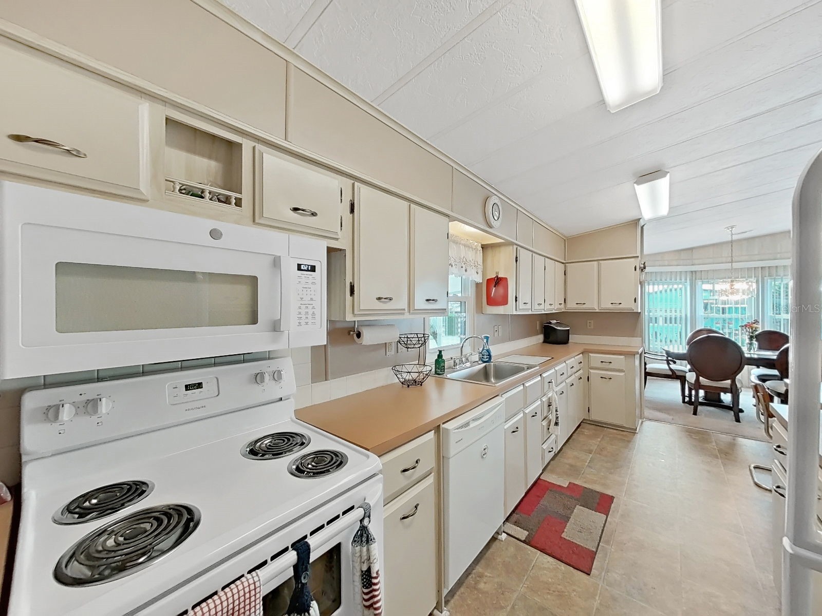 4966 Deerwood Dr Lakeland FL 33810 P4938408 image12