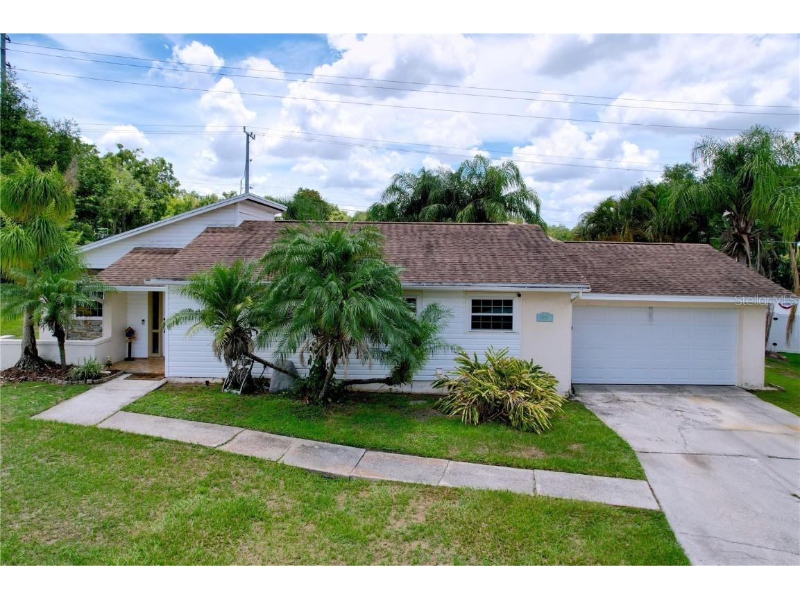 4966 Foxrun Lane Lakeland FL 33813 B4901979 image1