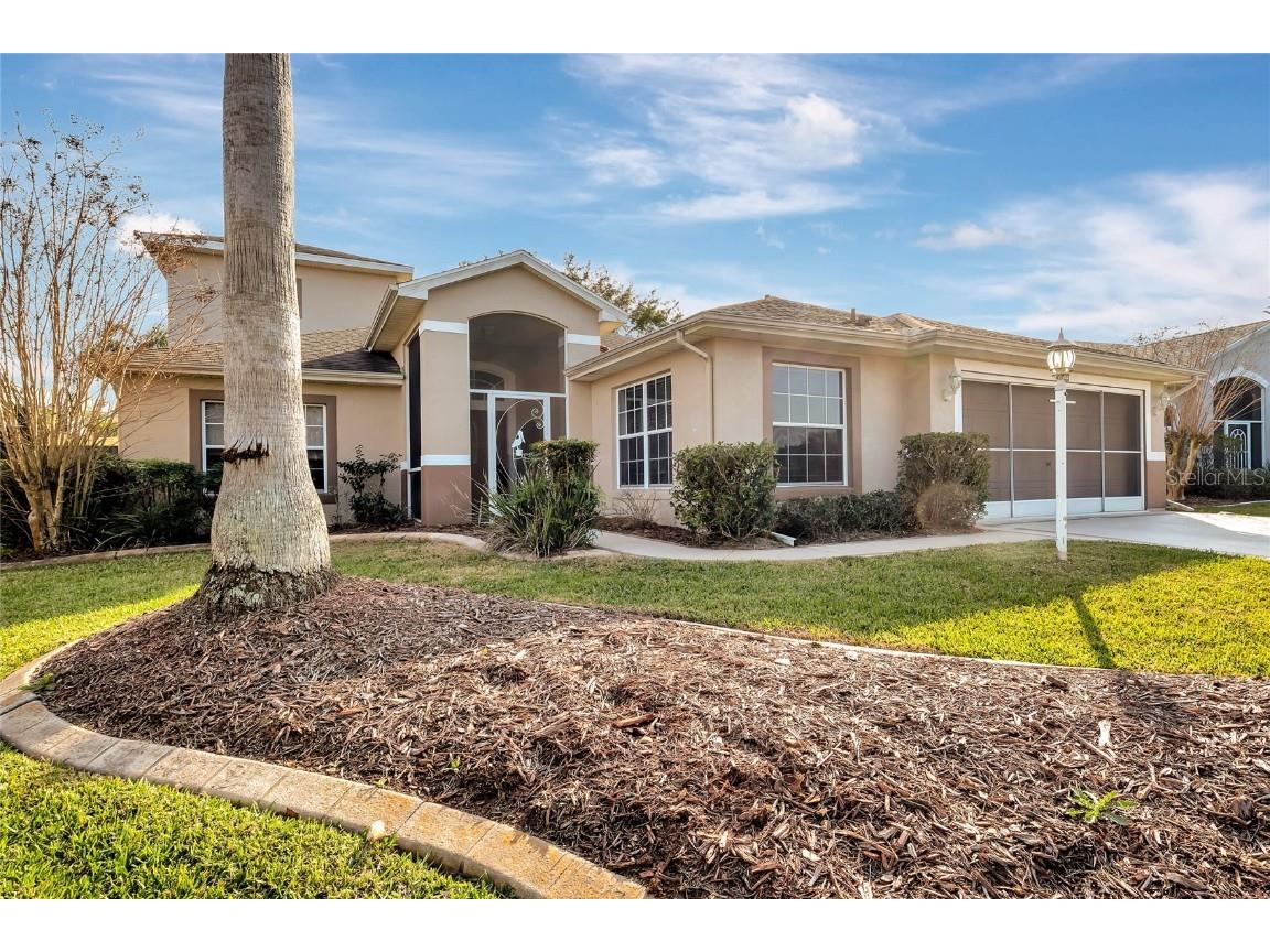 4968 Portsmouth Street Tavares FL 32778 - LAKE HARRIS G5062427 image1