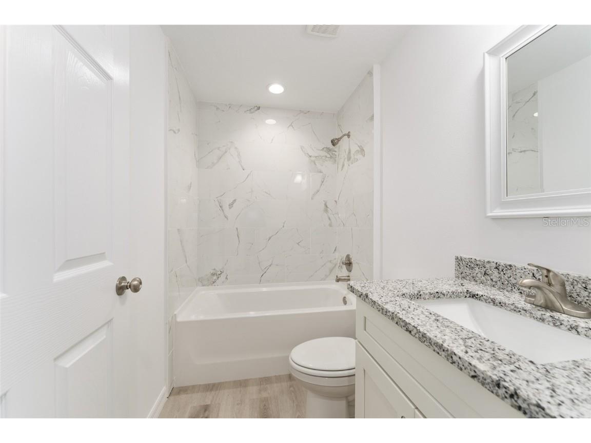 497 Fisher Way Ocklawaha FL 32179 O6352927 image17