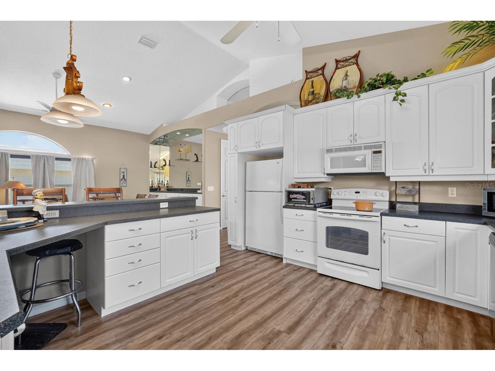 497 Grandview Avenue Ormond Beach FL 32176 V4949957 image15
