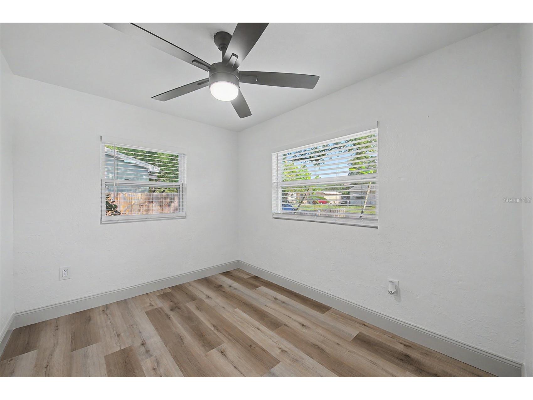 4970 43rd Avenue N Saint Petersburg FL 33709 TB8512667 image11