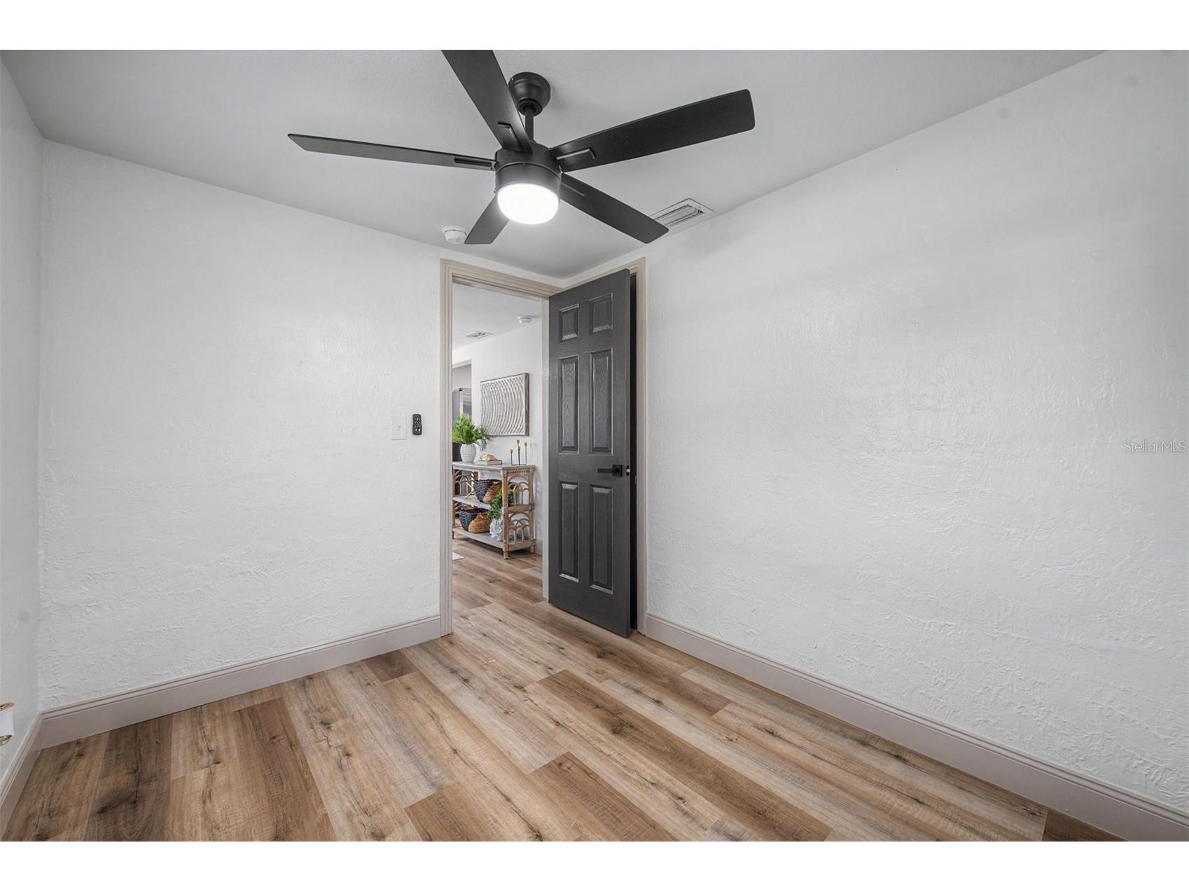 4970 43rd Avenue N Saint Petersburg FL 33709 TB8512667 image12