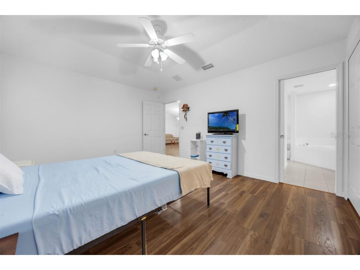 4970 Abaco Drive Tavares FL 32778 O6315986 image17