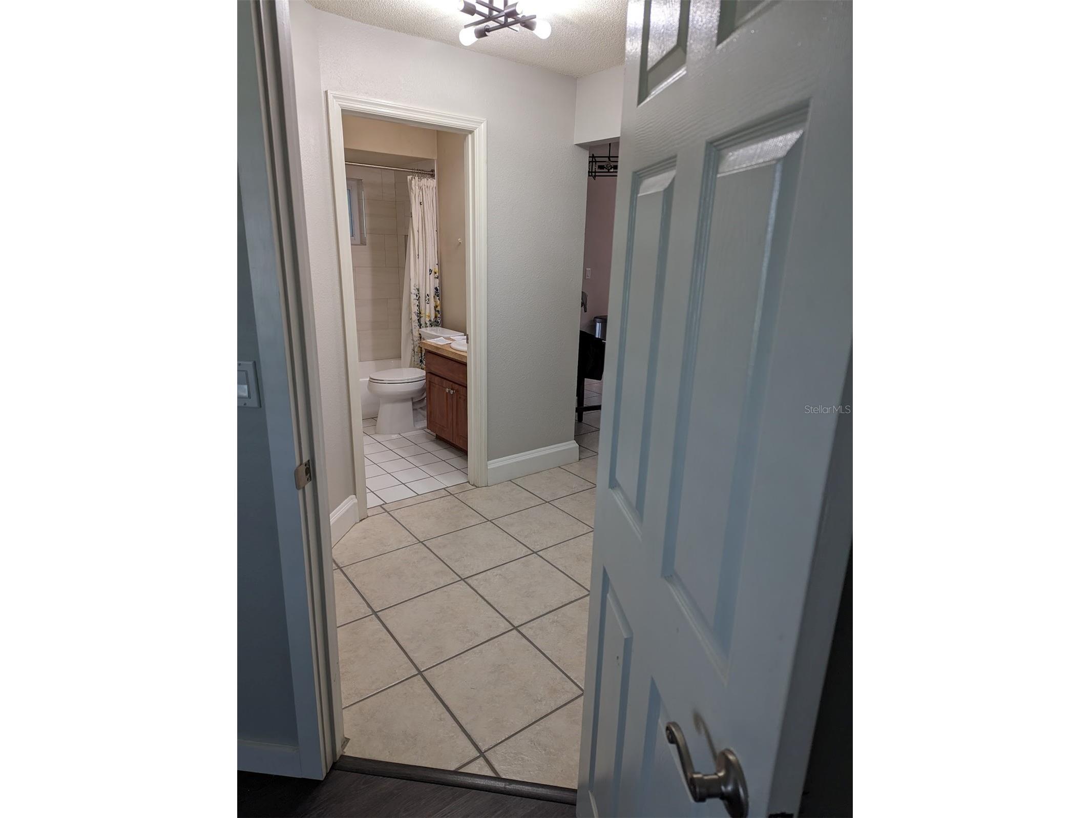 4970 Reagen Way Sarasota FL 34232 A4688170 image17