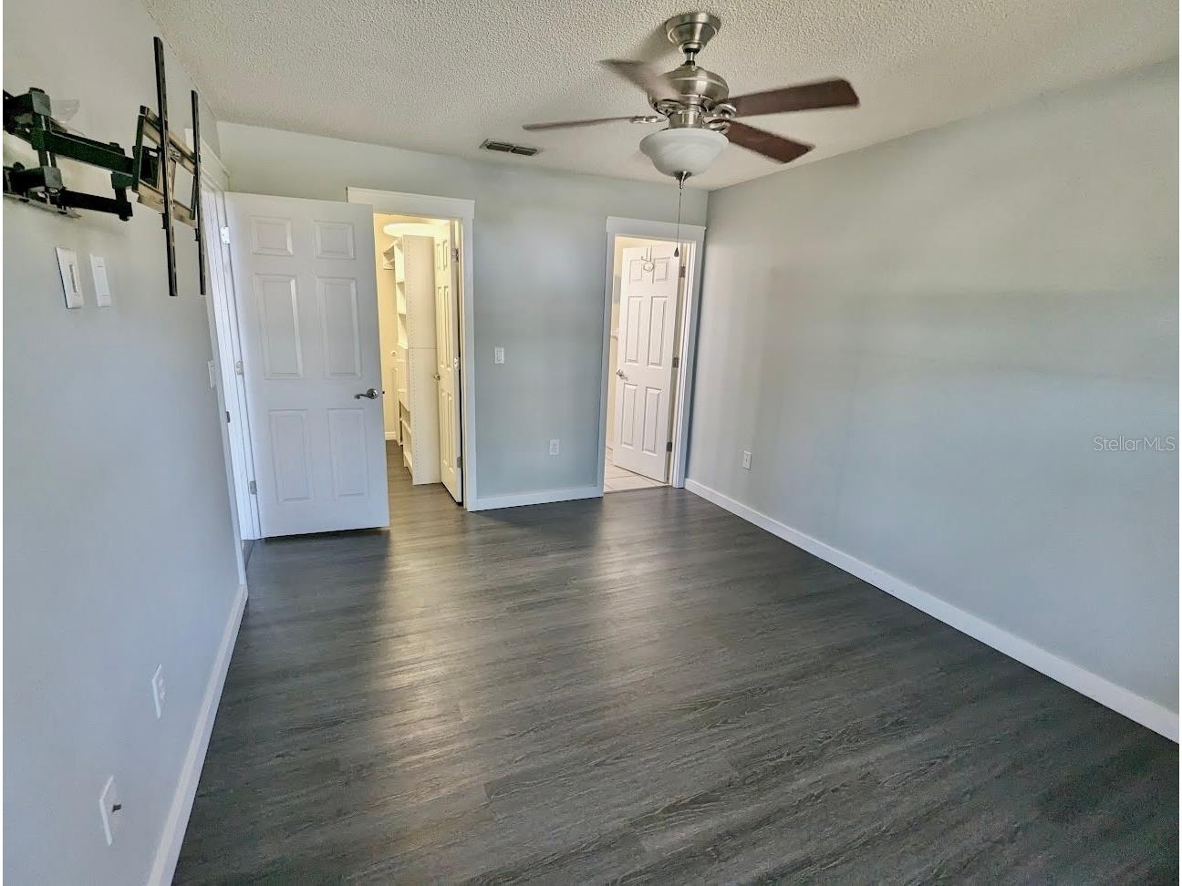 4970 Reagen Way Sarasota FL 34232 A4688170 image9