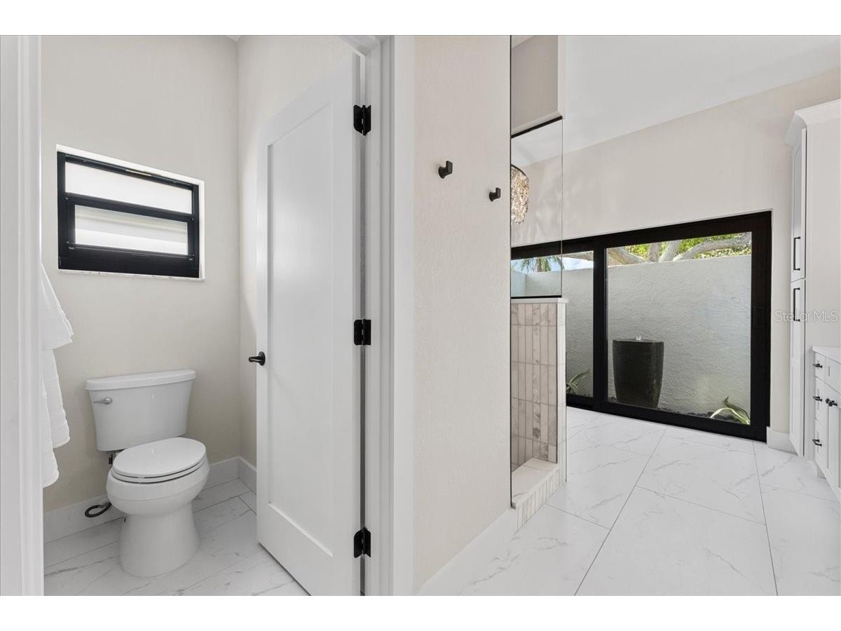 4973 60th Avenue S Saint Petersburg FL 33715 TB8528306 image39