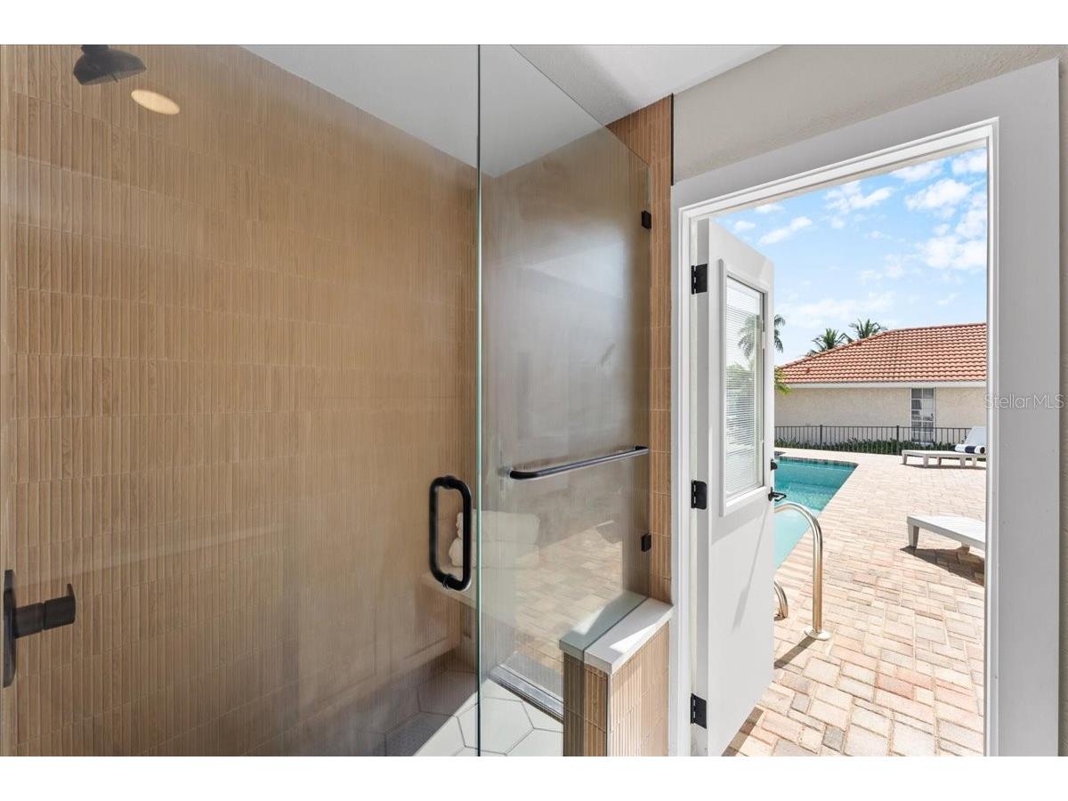 4973 60th Avenue S Saint Petersburg FL 33715 TB8528306 image52