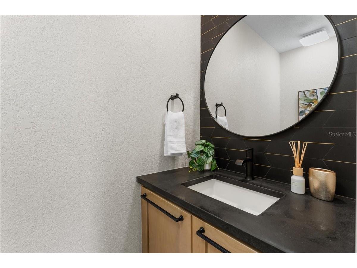4973 60th Avenue S Saint Petersburg FL 33715 TB8528306 image55