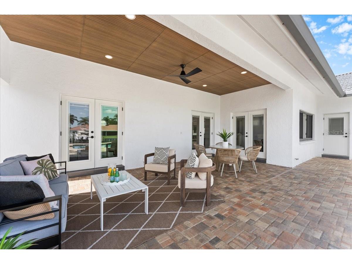 4973 60th Avenue S Saint Petersburg FL 33715 TB8528306 image62