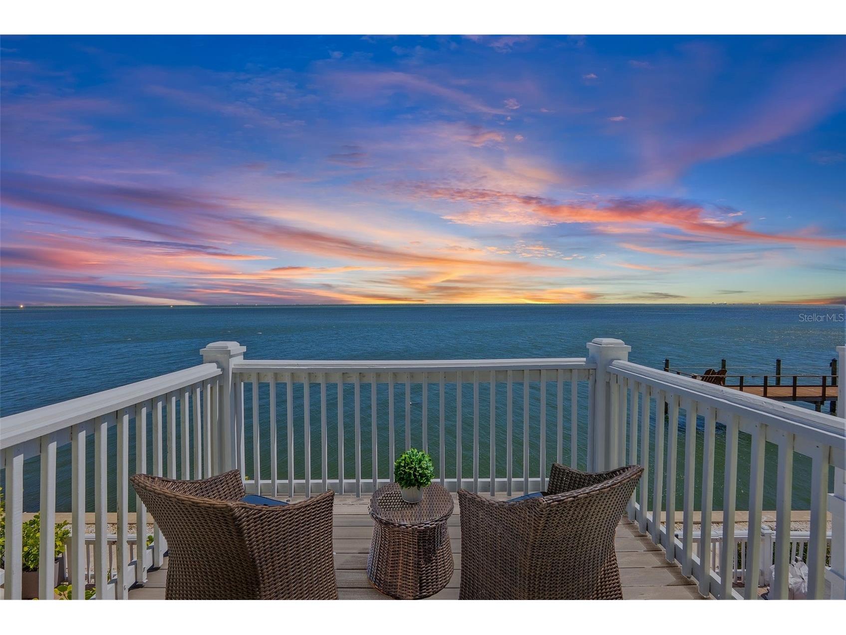 4974 Coquina Key Drive SE Saint Petersburg FL 33705 - TAMPA BAY TB8417843 image1