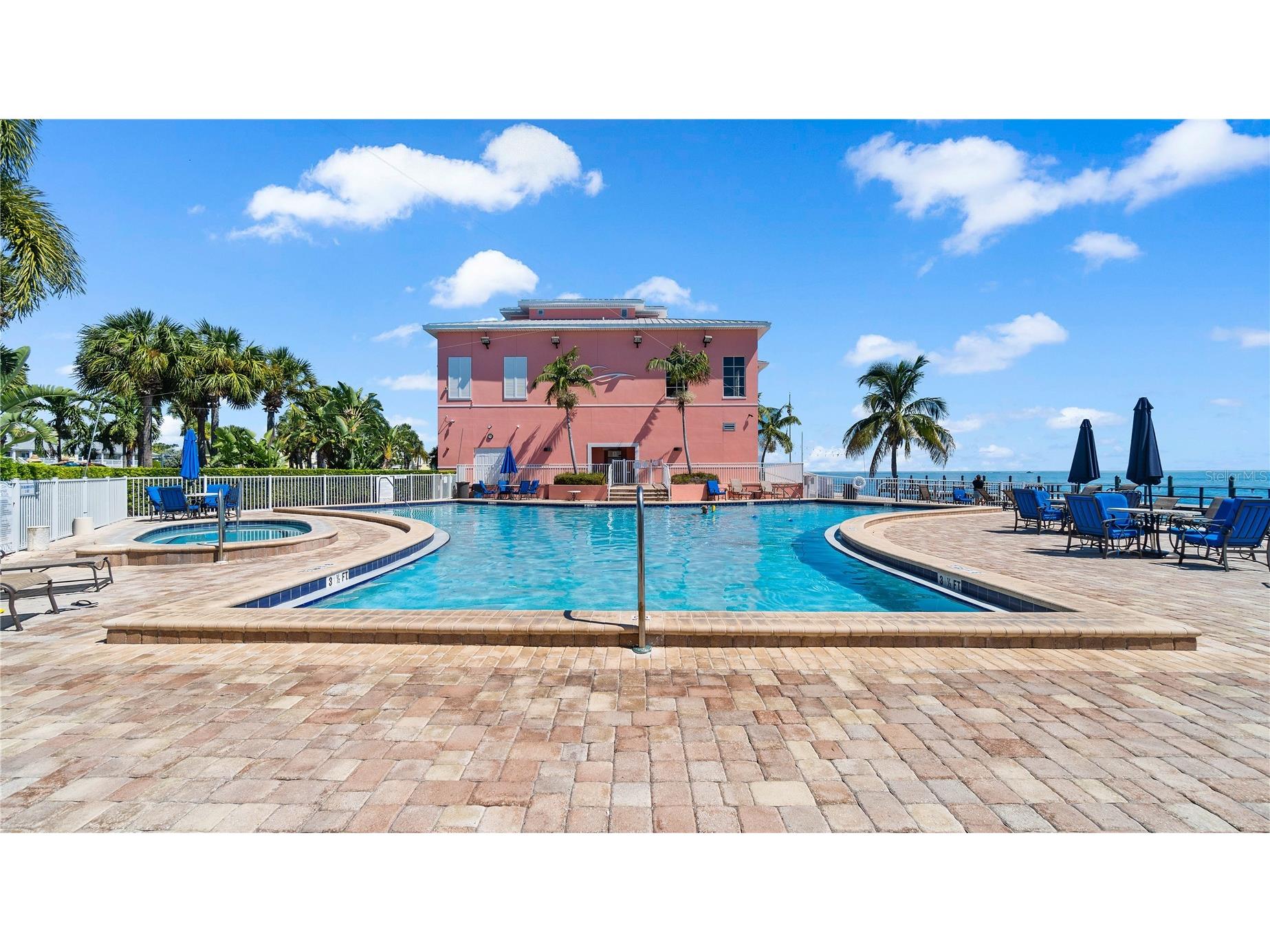 4974 Coquina Key Drive SE Saint Petersburg FL 33705 - TAMPA BAY TB8417843 image36