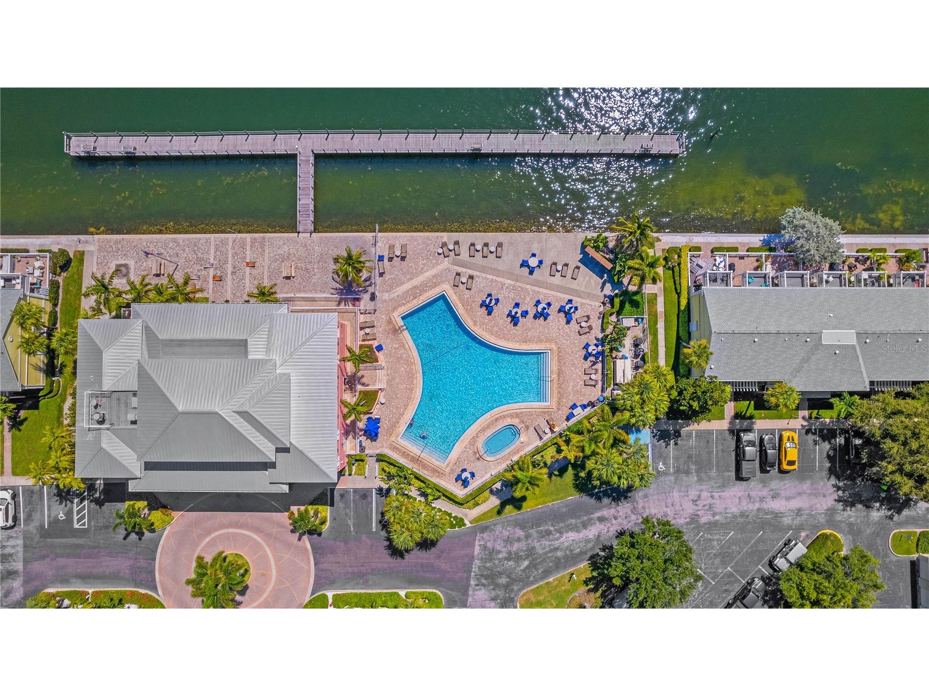 4974 Coquina Key Drive SE Saint Petersburg FL 33705 - TAMPA BAY TB8417843 image37