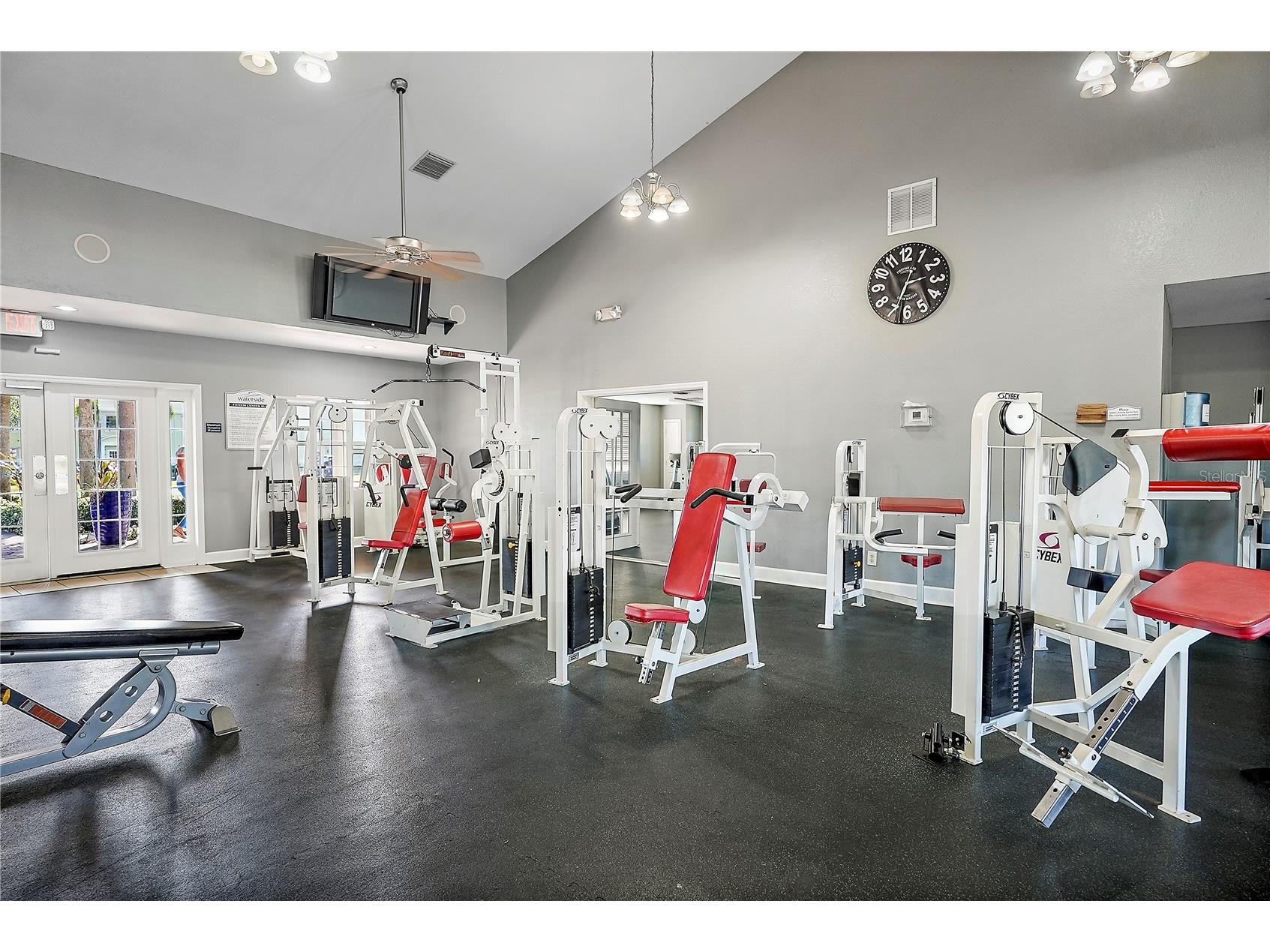 4974 Coquina Key Drive SE Saint Petersburg FL 33705 - TAMPA BAY TB8417843 image47