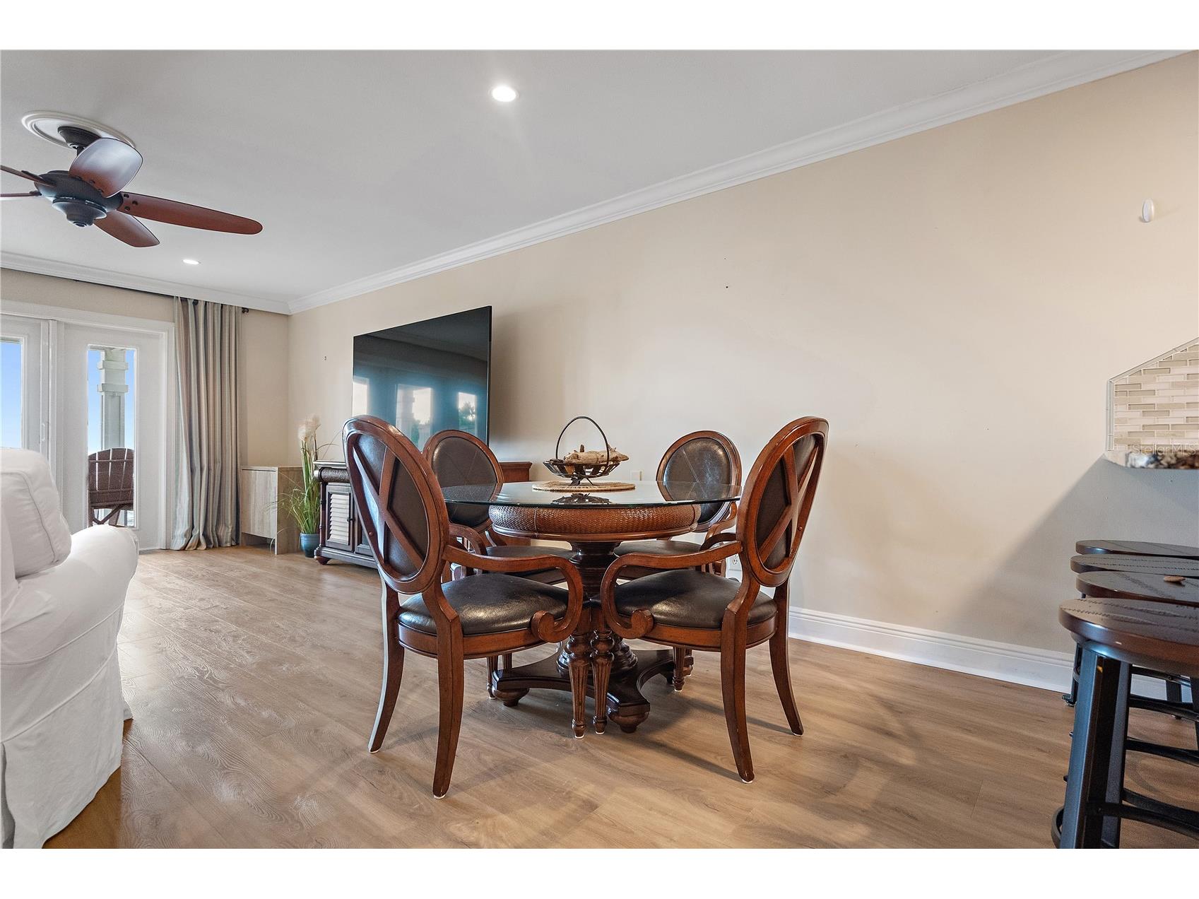 4974 Coquina Key Drive SE Saint Petersburg FL 33705 - TAMPA BAY TB8417843 image8