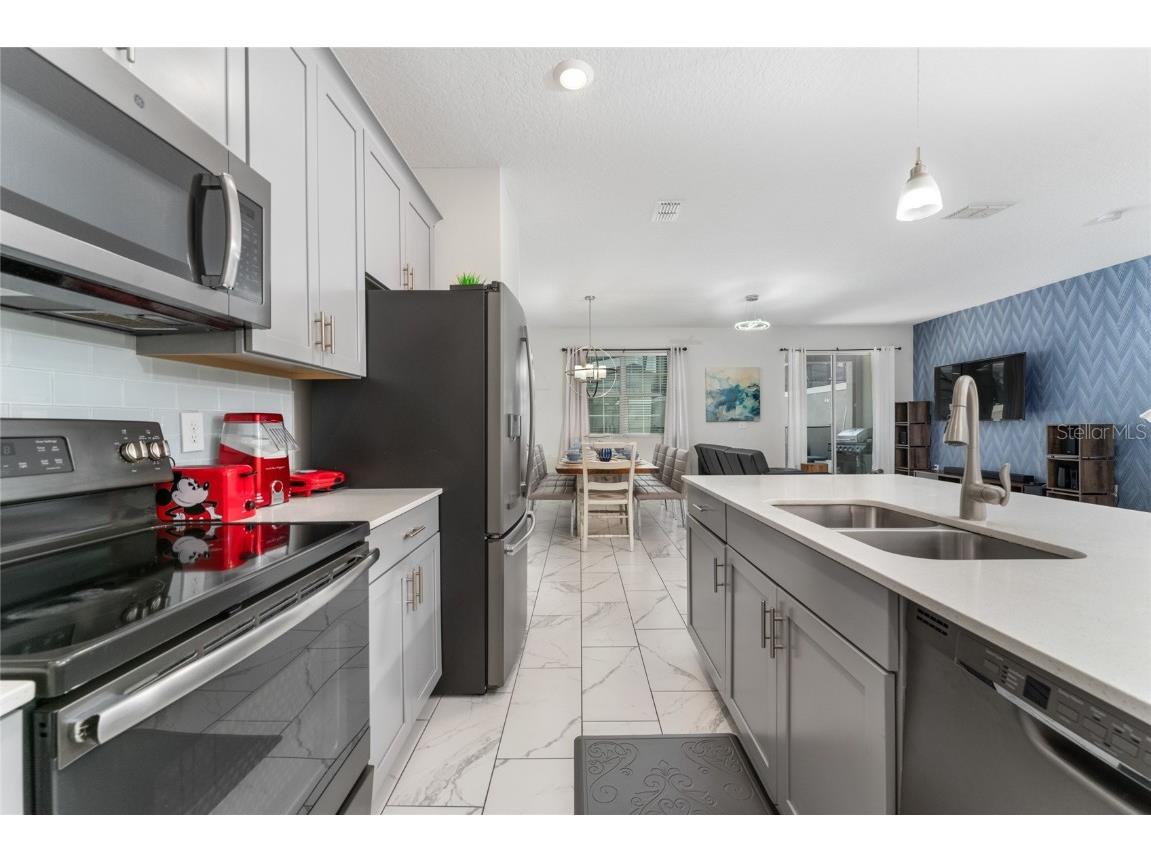 4974 Windermere Avenue Kissimmee FL 34746 O6322104 image3