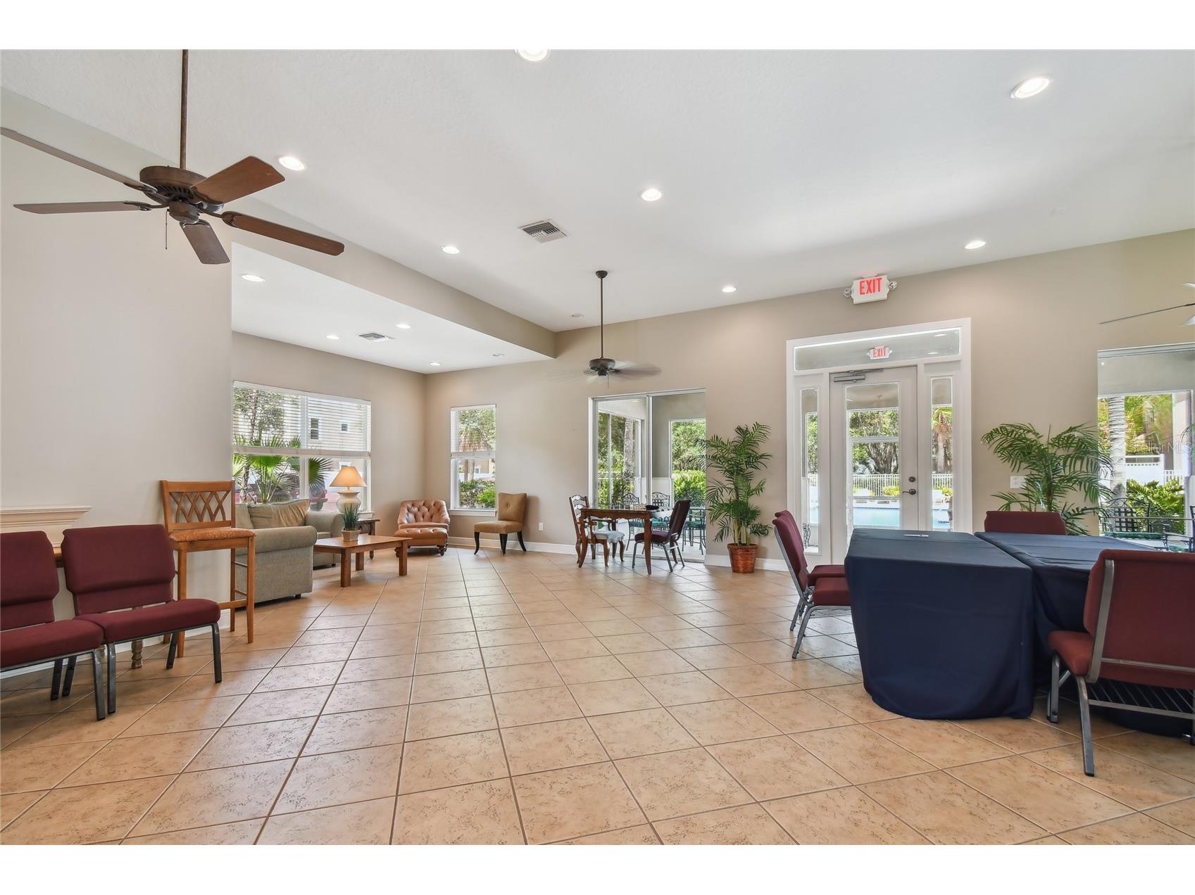 4975 Anniston Circle Tampa FL 33647 TB8469151 image33