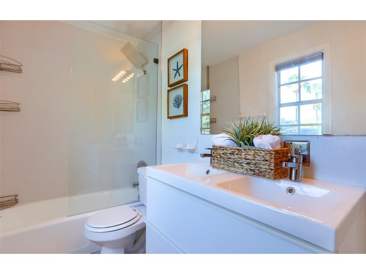 4975 Cobia Drive SE #A Saint Petersburg FL 33705 - LITTLE BAYOU TB8360450 image17