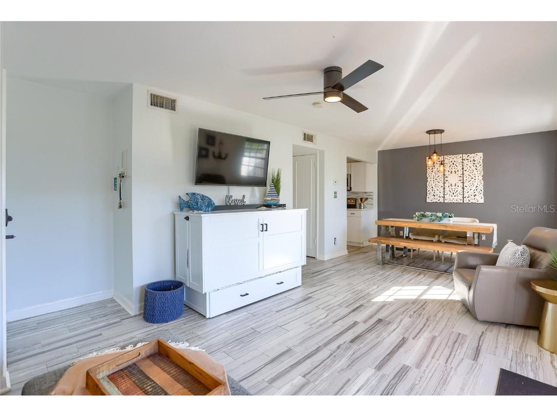 4975 Cobia Drive SE #A Saint Petersburg FL 33705 - LITTLE BAYOU TB8360450 image8