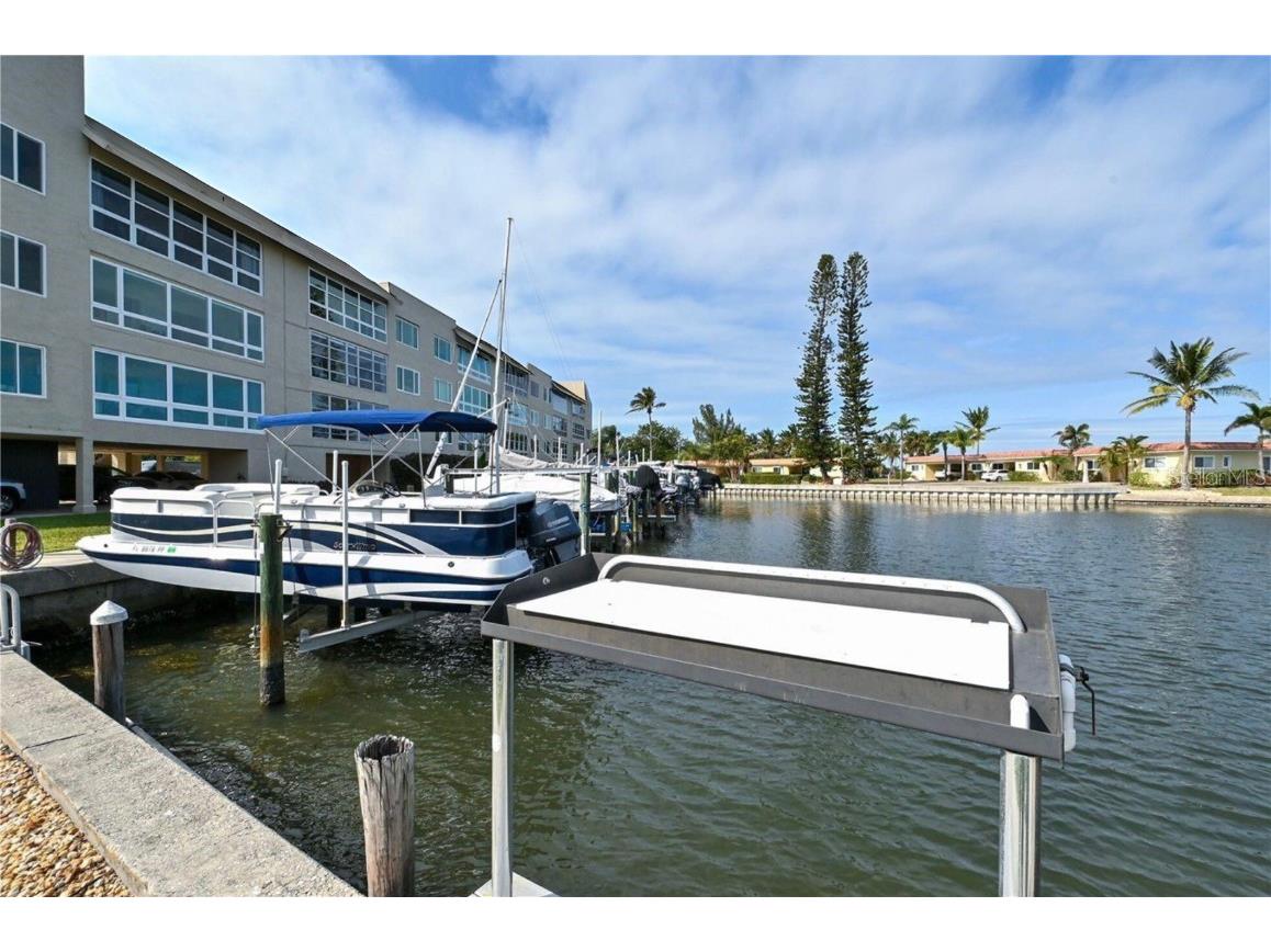 4976 Gulf Of Mexico Drive #VILLA 18 Longboat Key FL 34228 - SARASOTA BAY/ICW/CANAL A4665034 image38