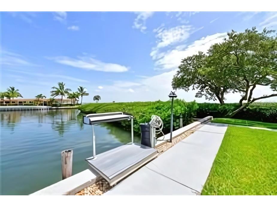 4976 Gulf Of Mexico Drive #VILLA 18 Longboat Key FL 34228 - SARASOTA BAY/ICW/CANAL A4665034 image40