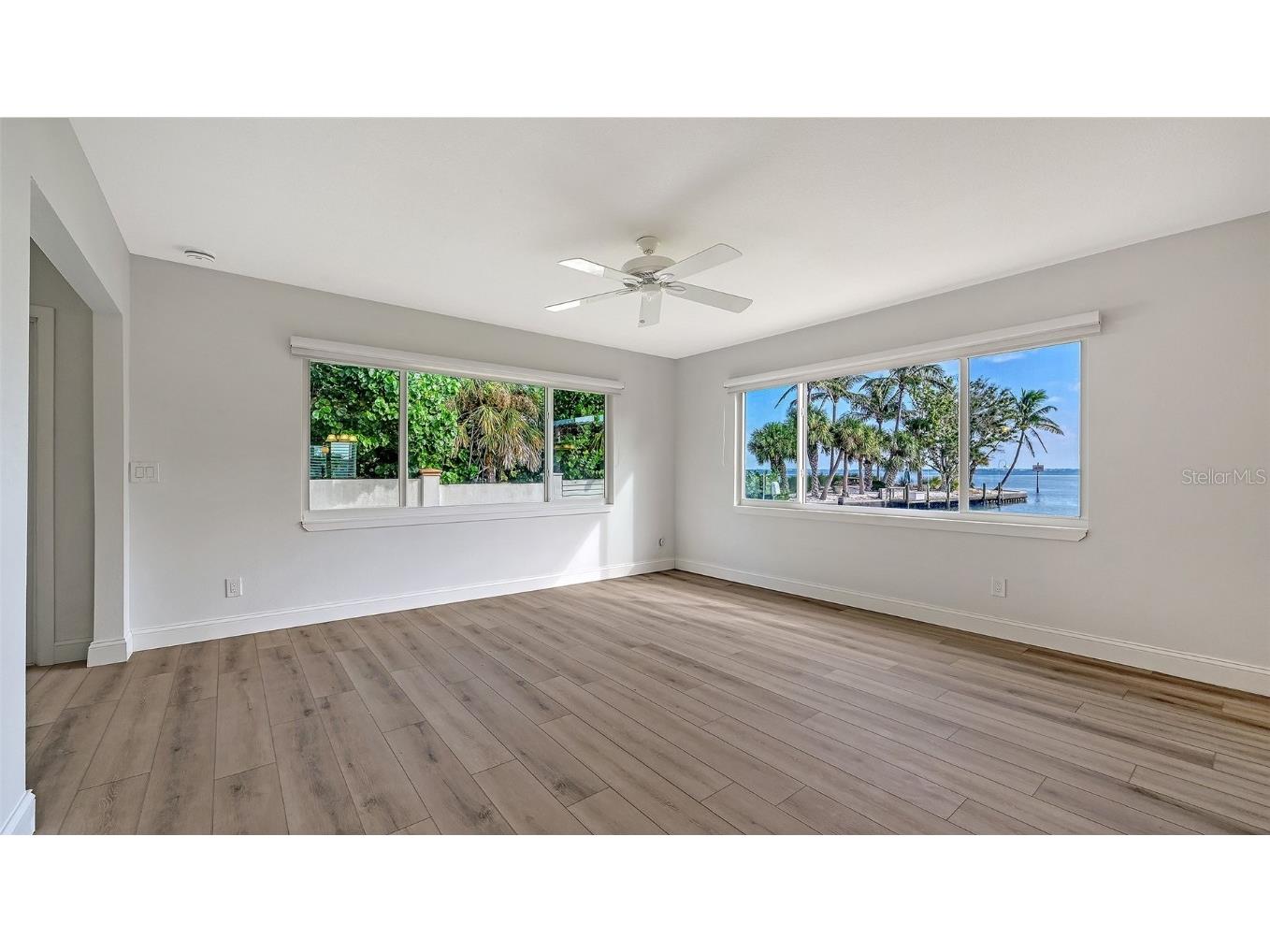 4976 Gulf Of Mexico Drive #VILLA 18 Longboat Key FL 34228 - SARASOTA BAY/ICW/CANAL A4665034 image5