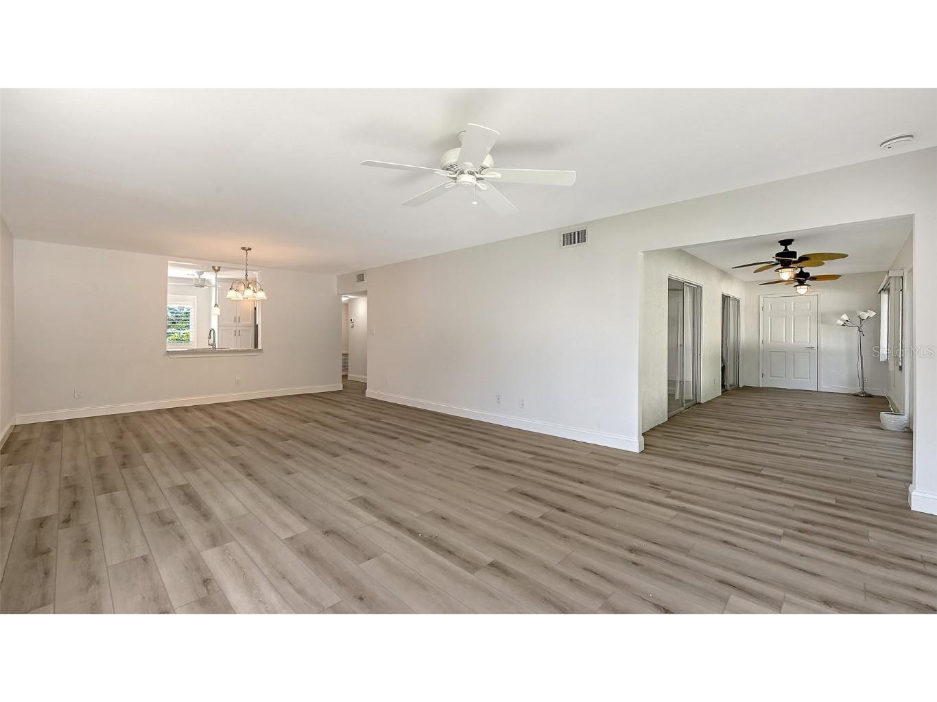 4976 Gulf Of Mexico Drive #VILLA 18 Longboat Key FL 34228 - SARASOTA BAY/ICW/CANAL A4665034 image6