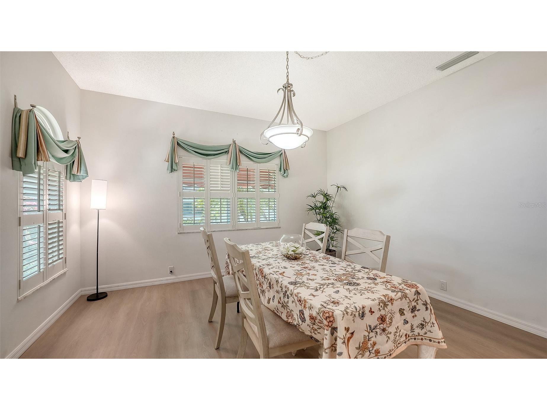 4977 Tamarack Trail Venice FL 34293 A4678220 image10