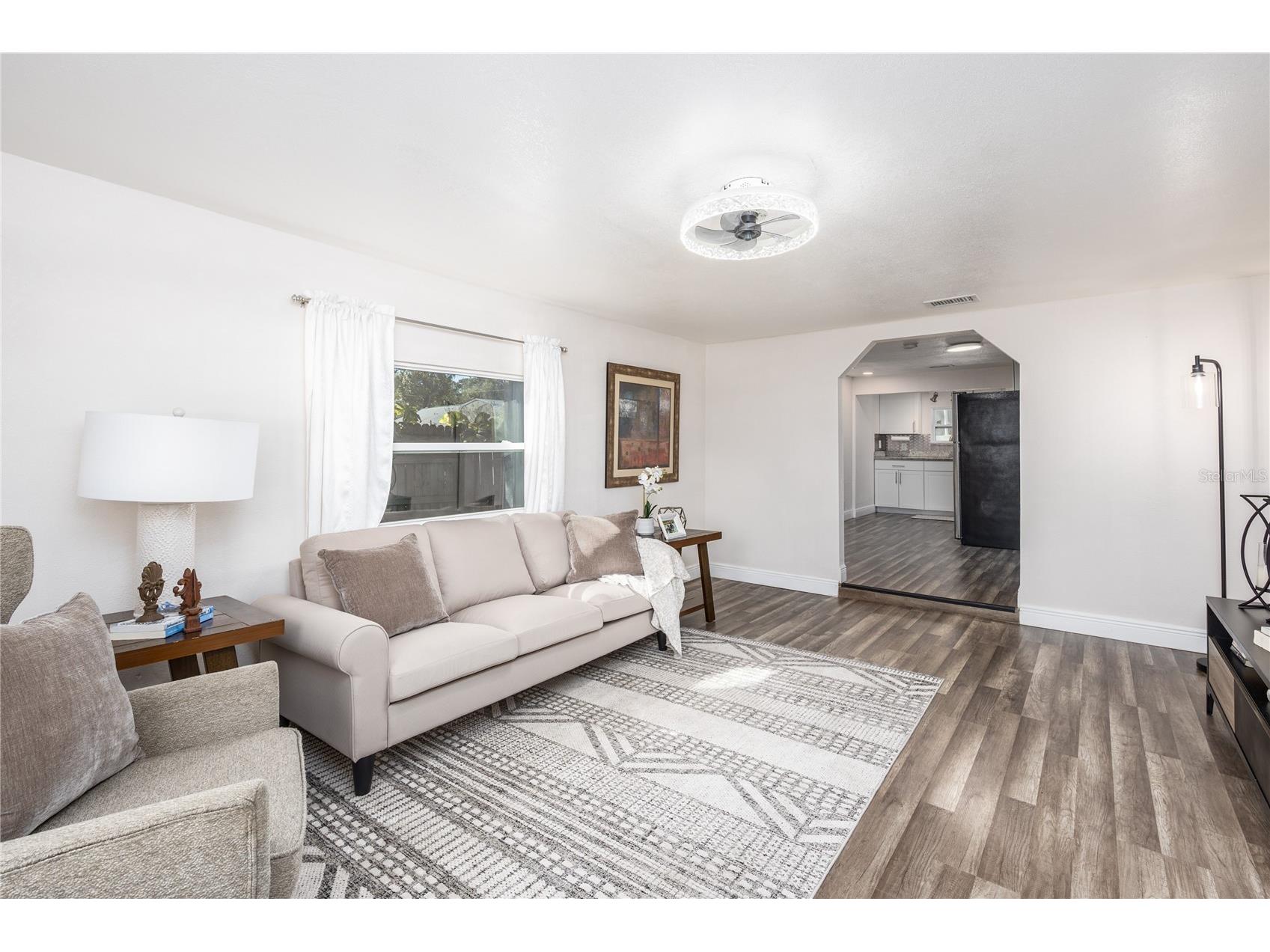 4978 71st Street N Saint Petersburg FL 33709 TB8512419 image2