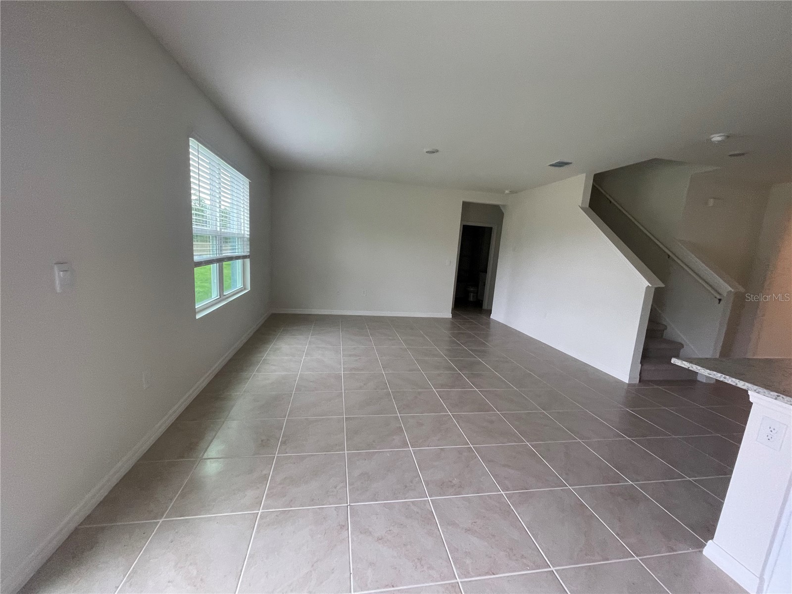 498 Baroness Way Deland FL 32724 V4949285 image3