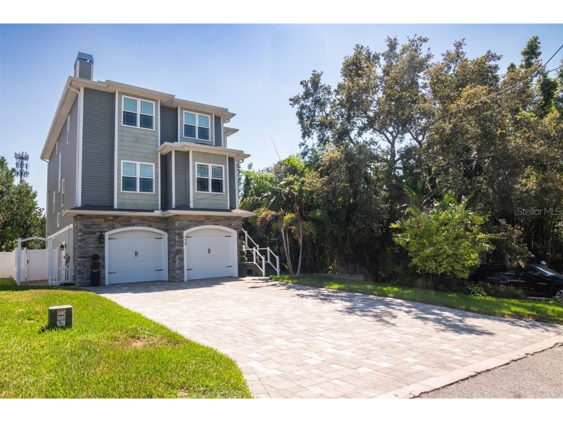 498 Magnolia Avenue Palm Harbor FL 34683 TB8422588 image1