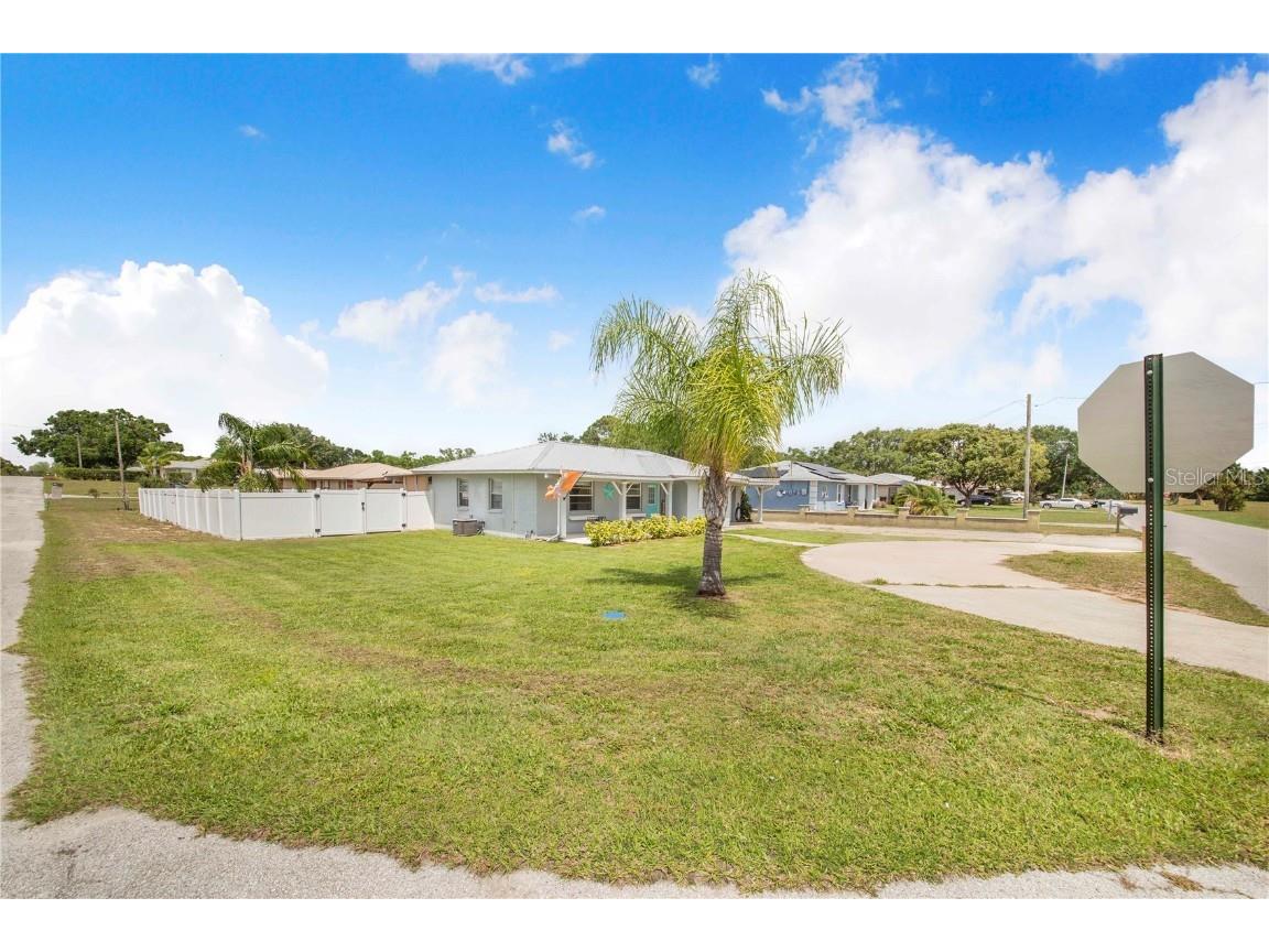 498 W 7th Street Frostproof FL 33843 P4934424 image35