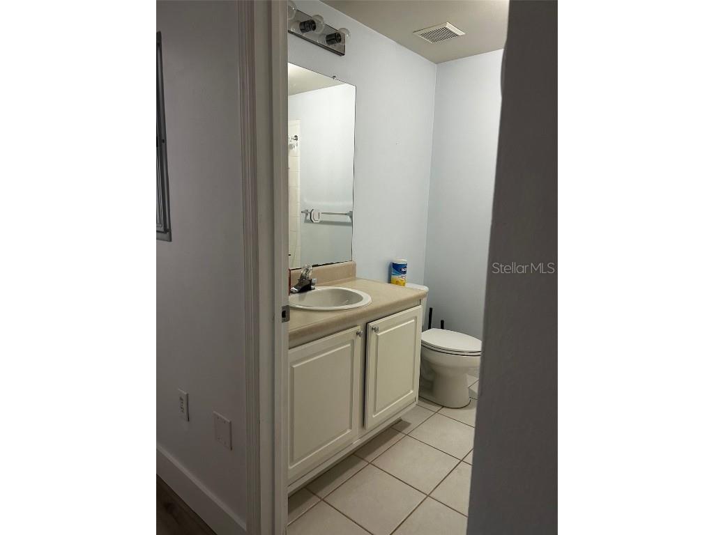 4980 Baraldi Circle #17-208 Sarasota FL 34235 A4659977 image10