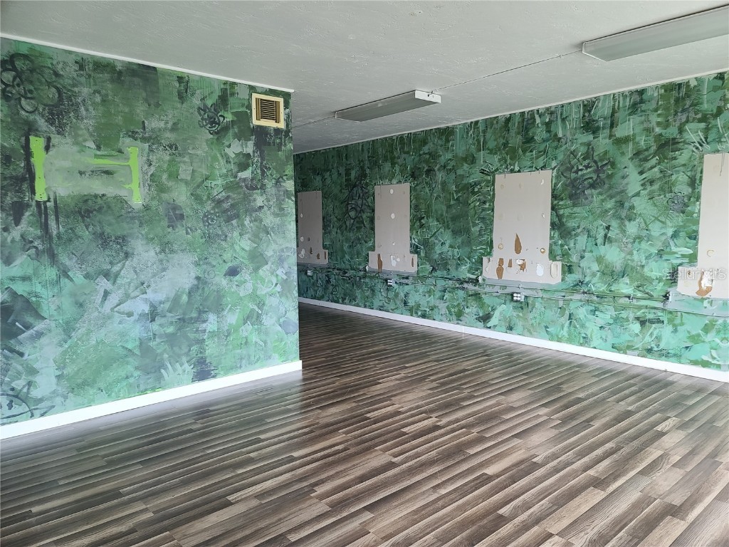 4980 Park Boulevard N Pinellas Park FL 33781 U8255891 image8