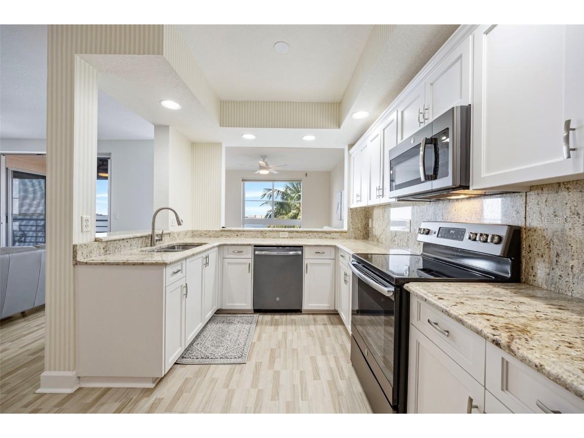 4981 Bacopa Lane S #302 Saint Petersburg FL 33715 - BOCA CIEGA BAY TB8445912 image13