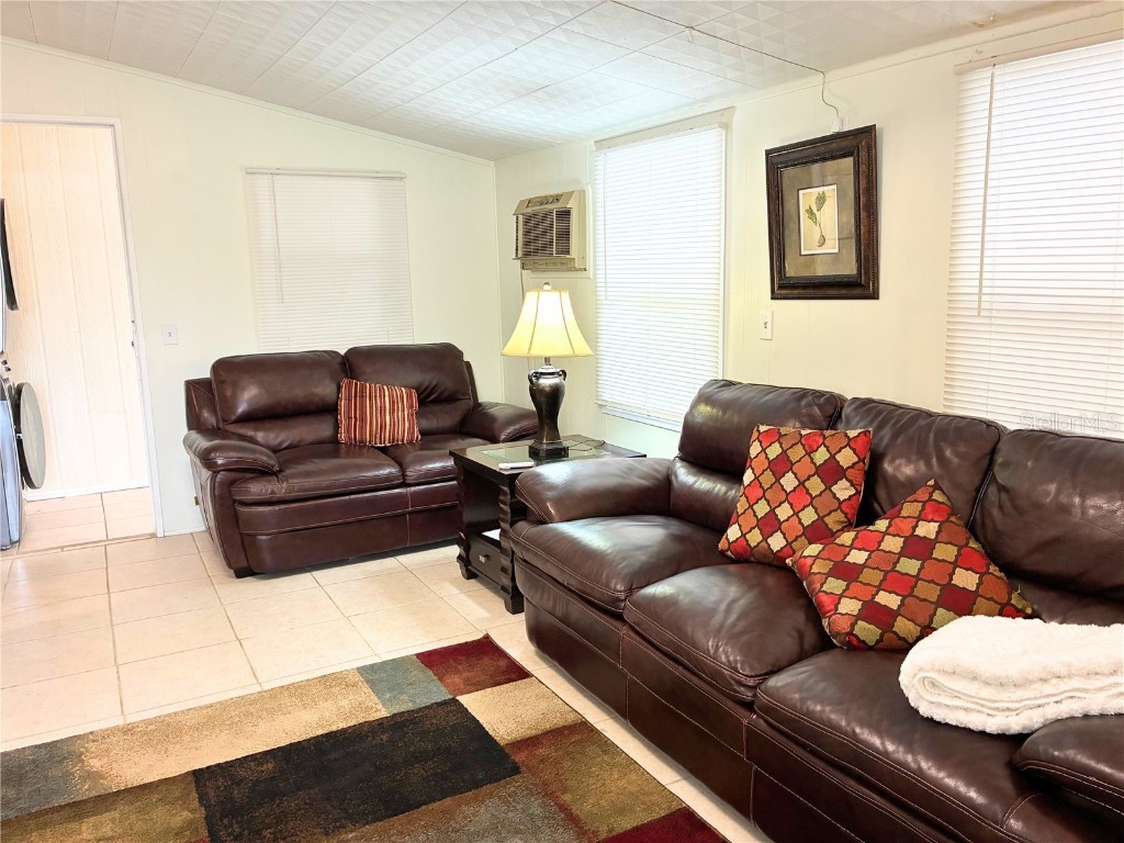 4981 Pebble Beach Avenue Sarasota FL 34234 A4675730 image3