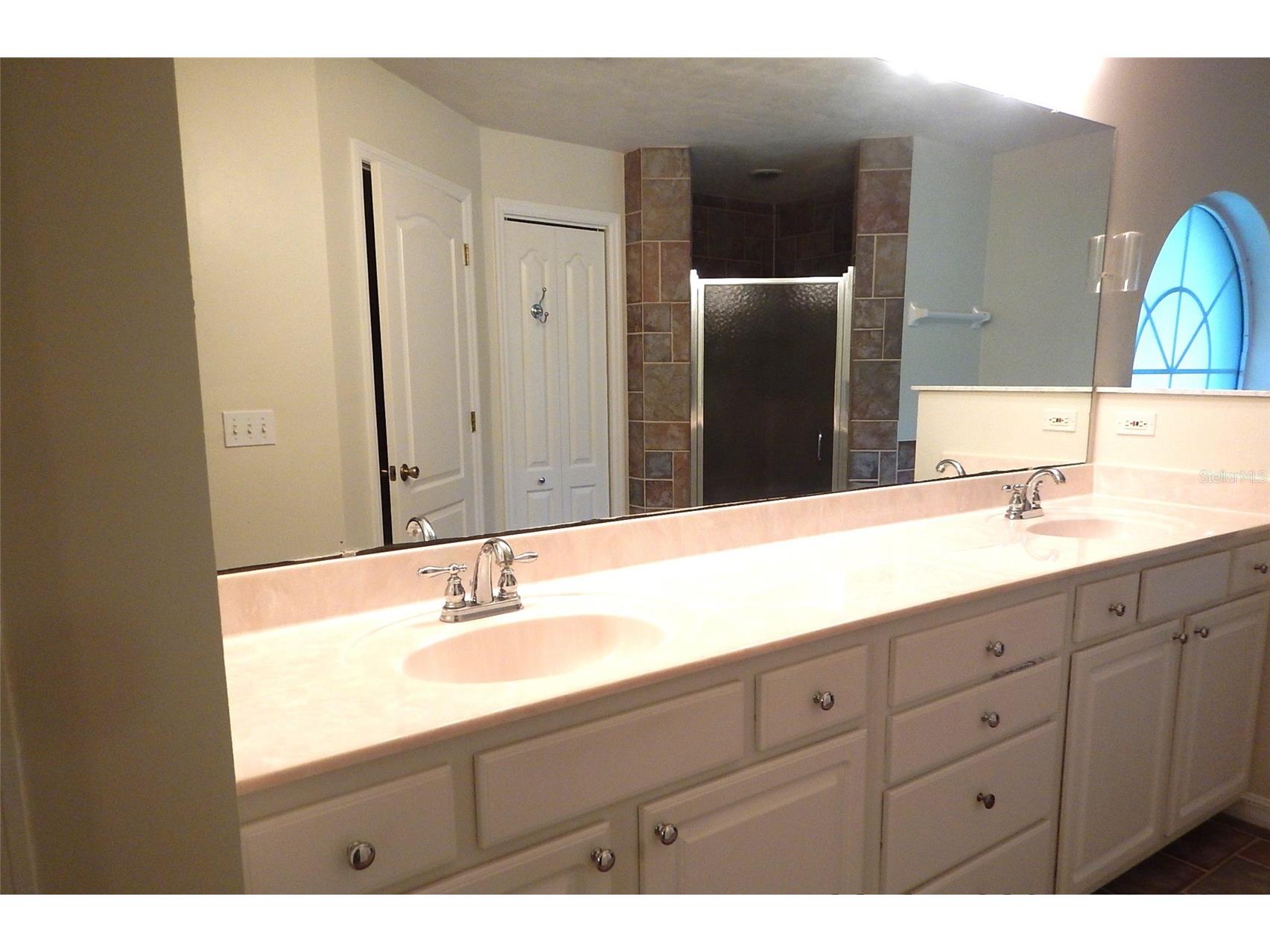 4981 SW 17th Terrace Gainesville FL 32608 GC532122 image10