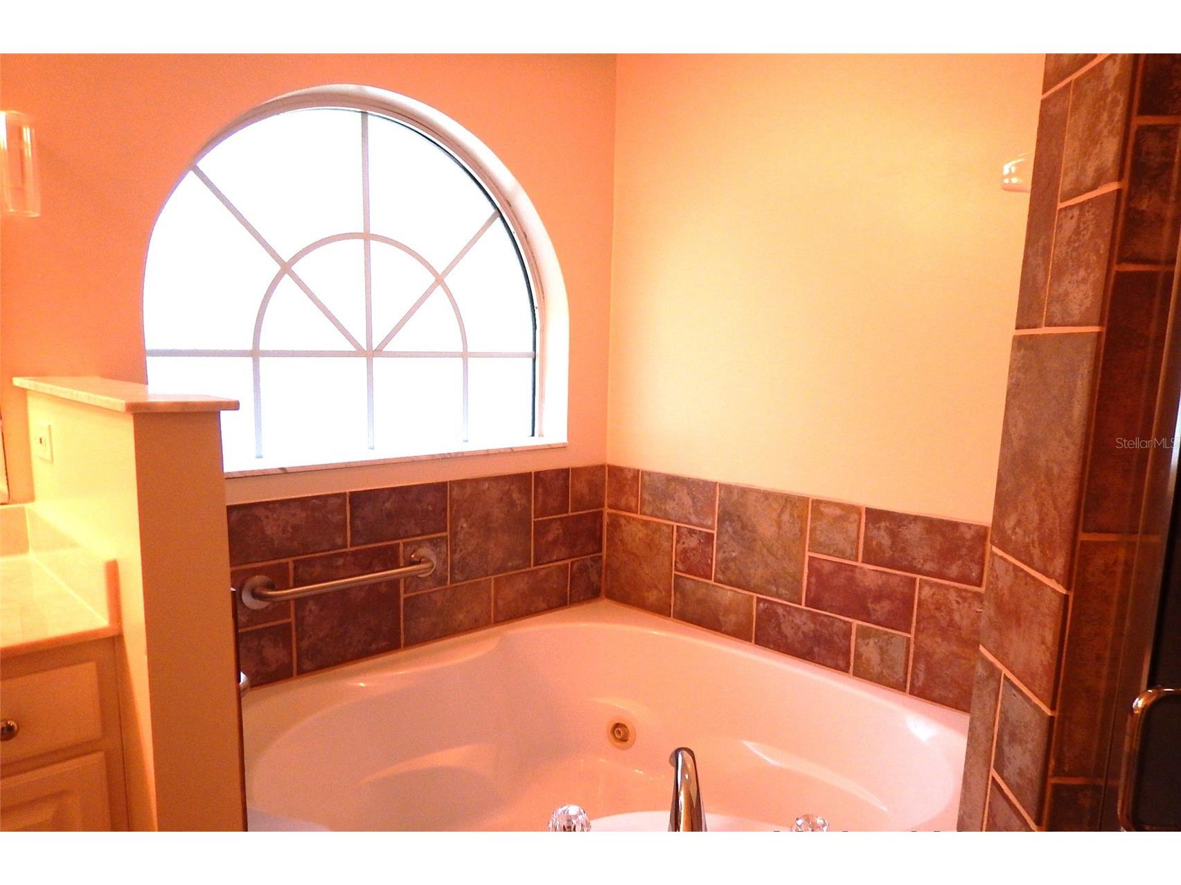 4981 SW 17th Terrace Gainesville FL 32608 GC532122 image11