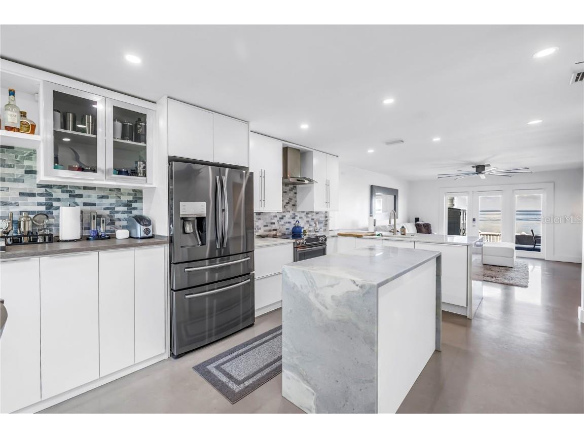 4982 Coquina Key Drive SE Saint Petersburg FL 33705 - TAMPA BAY TB8424408 image10