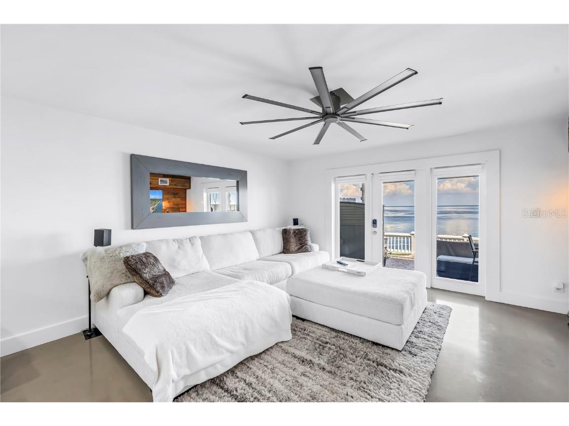 4982 Coquina Key Drive SE Saint Petersburg FL 33705 - TAMPA BAY TB8424408 image17